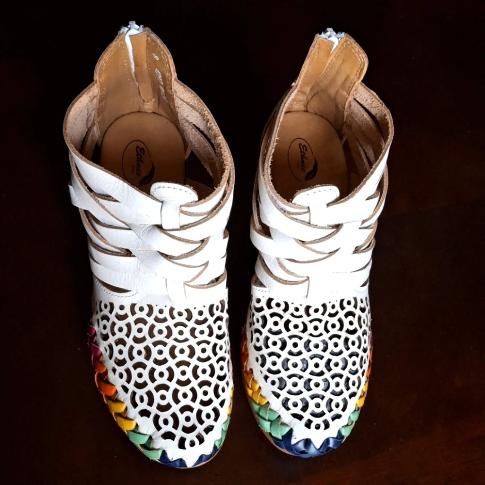 Ethnic Shoes Leather White Colorful Accents Ankle Heeled Boots Women Size 8